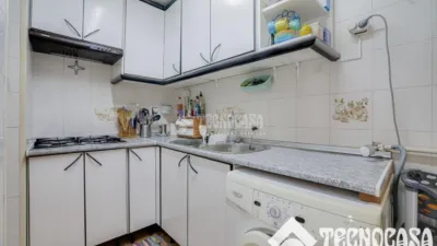 Piso en venta en Carrer de Sant Crispí, cerca de Passatge Comercial, Ca n'Anglada (Terrassa) de 132.900 €
