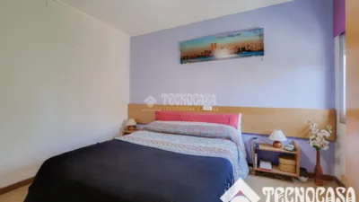 Piso en venta en Carrer de Sant Crispí, cerca de Passatge Comercial, Ca n'Anglada (Terrassa) de 132.900 €