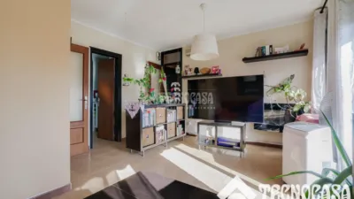 Piso en venta en Carrer de Sant Crispí, cerca de Passatge Comercial, Ca n'Anglada (Terrassa) de 132.900 €