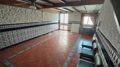 Townhouse in Mengíbar photo 2