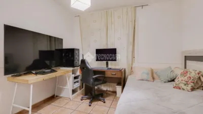 Apartment in Centre photo 11