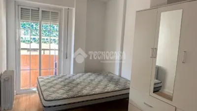 Piso en alquiler en Cartuja, Cartuja (Distrito Norte. Granada Capital) de 1.000 €<span>/mes</span>