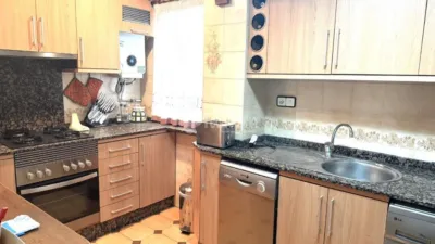 Flat in Patraix photo 9