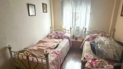 Flat in Patraix photo 25