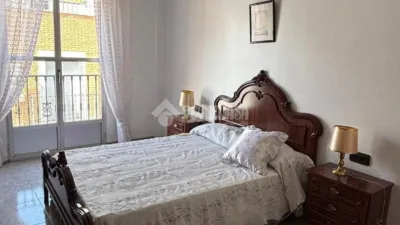Flat on Calle de Sevilla photo 9
