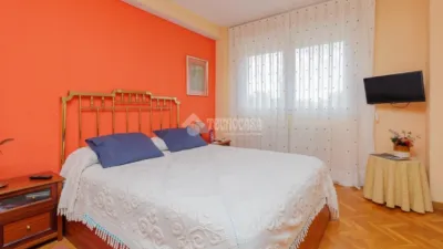 Semi-detached house in Zona Parque Sur photo 11