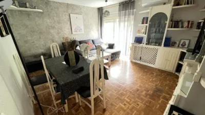 Piso en Valdezarza photo 4