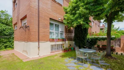 Semi-detached house in Zona Parque Sur photo 4