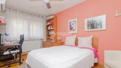 Semi-detached house in Zona Parque Sur photo 14