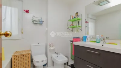 Semi-detached house in Zona Parque Sur photo 13