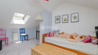 Semi-detached house in Zona Parque Sur photo 19