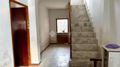 Single-family home on Calle de San José photo 2