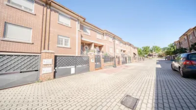 Terraced House in Laguna de Duero photo 3