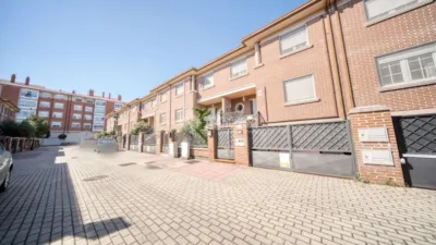 Terraced House in Laguna de Duero photo 2