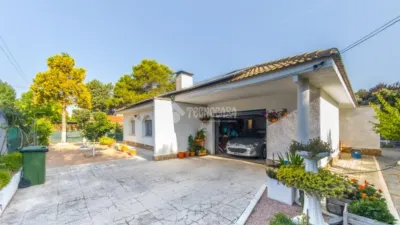Detached House on Avenida de Glasgow photo 4