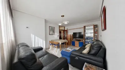 Apartment in Badia del Vallès photo 3