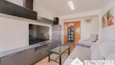 Apartment in La Verneda-La Pau photo 5