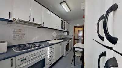 Apartment in Badia del Vallès photo 9