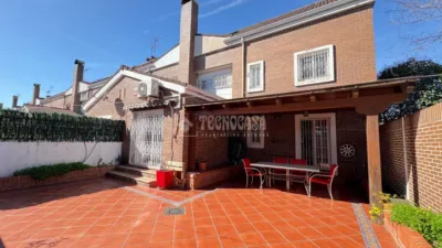 Semi-detached house in Sector III photo 30