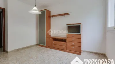 Flat in La Verneda-La Pau photo 3