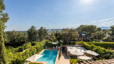 Detached House in Colonia photo 40