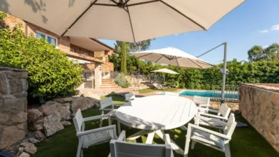 Detached House in Colonia photo 21
