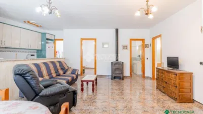 Semi-detached house in Enix photo 6