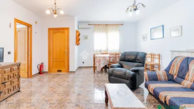 Semi-detached house in Enix photo 3