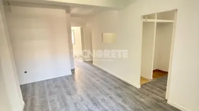 Flat in Moscardó photo 3