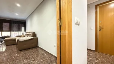 Apartment in Xirivella photo 3