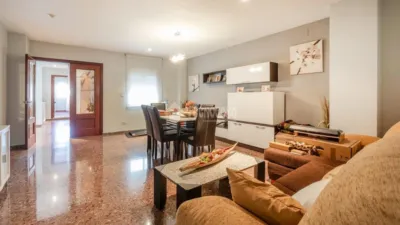 Detached house in Torrefiel photo 9