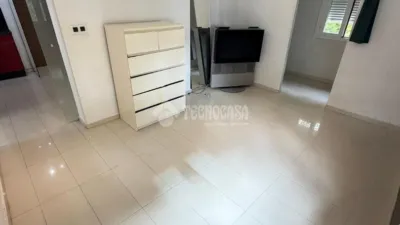 Apartment on Lora del Río Street photo 5