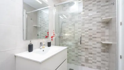 Apartment in Centre photo 13