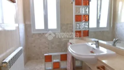 Semi-detached house in Sector B photo 27