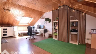 Semi-detached house in Sector B photo 20