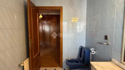 Detached house on Calle de Cacabelos photo 22
