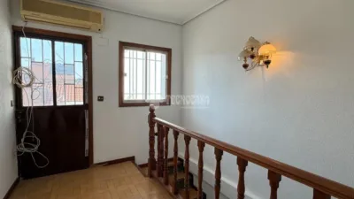 Detached house on Calle de Cacabelos photo 16