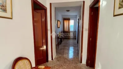 Semi-detached house on Calle del Portillo photo 2