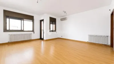 Apartment in Centre photo 3