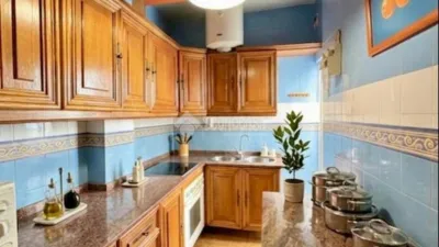 Flat on Calle Gral. Fresneda photo 2