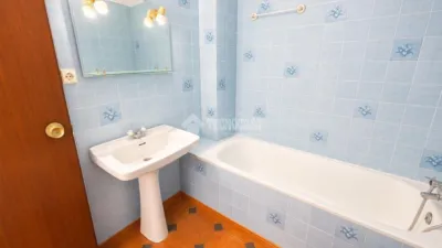 Apartment in El Campillo photo 17
