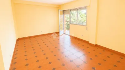 Apartment in El Campillo photo 2
