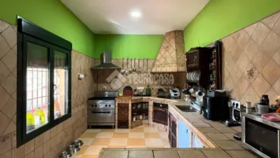 Single-family home in Carmona photo 18