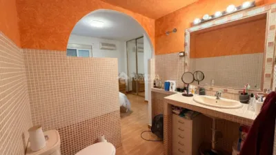 Flat in Velilla de San Antonio photo 17