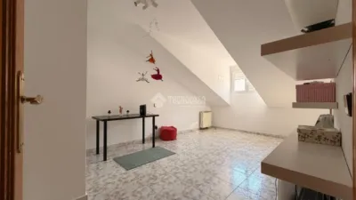 Flat in Velilla de San Antonio photo 23