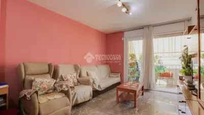 Apartment on Carrer de la Mare de Déu de Lourdes photo 2