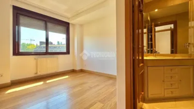 Apartment in Mirasierra-Arroyo del Fresno photo 16