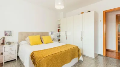 Flat in Centre photo 17