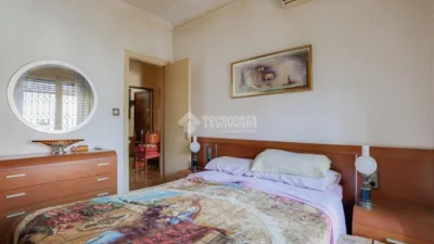 Apartment in Centre photo 8