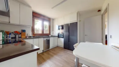 Townhouse in El Casar photo 9